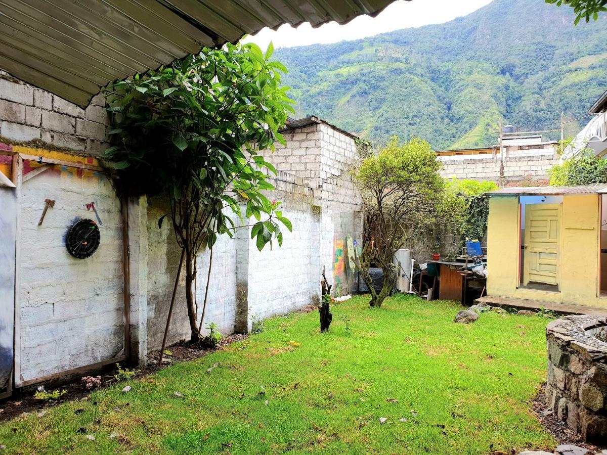 באניוס Hostal Inti Raymi Backpackers מראה חיצוני תמונה