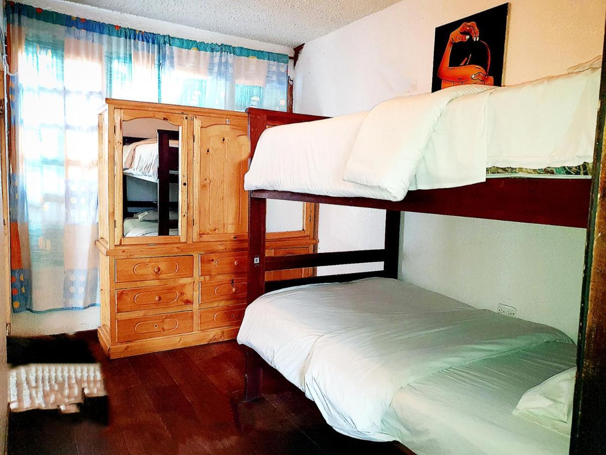 באניוס Hostal Inti Raymi Backpackers מראה חיצוני תמונה